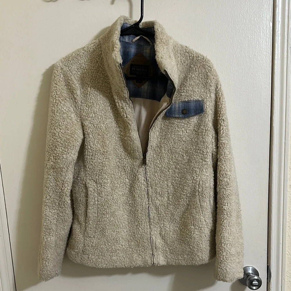 EUC‎ Pendleton Sherpa Zip Jacket